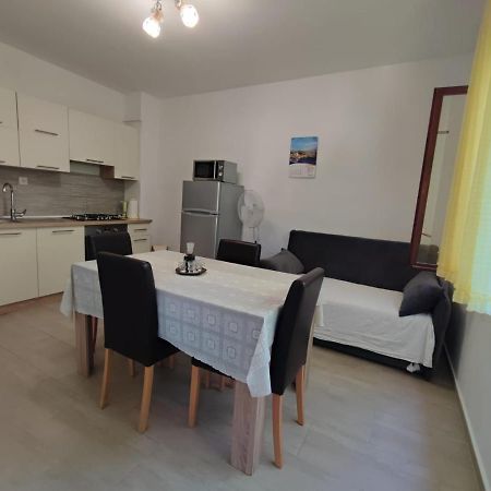 Apartment Marta Ябланац Екстериор снимка