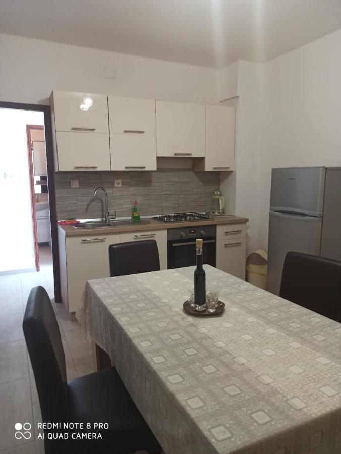 Apartment Marta Ябланац Екстериор снимка